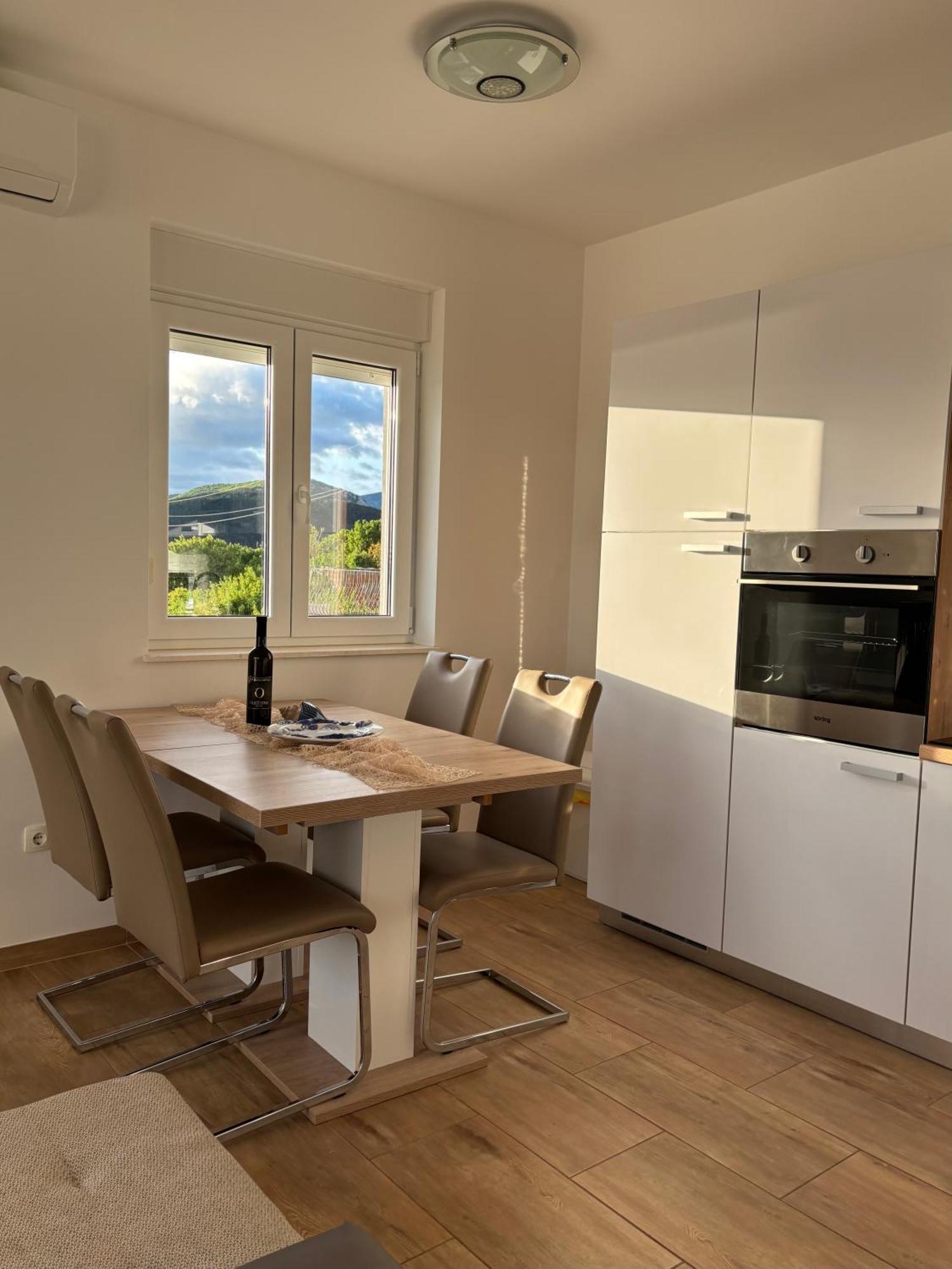 Apartment Delic Crikvenica Phòng bức ảnh