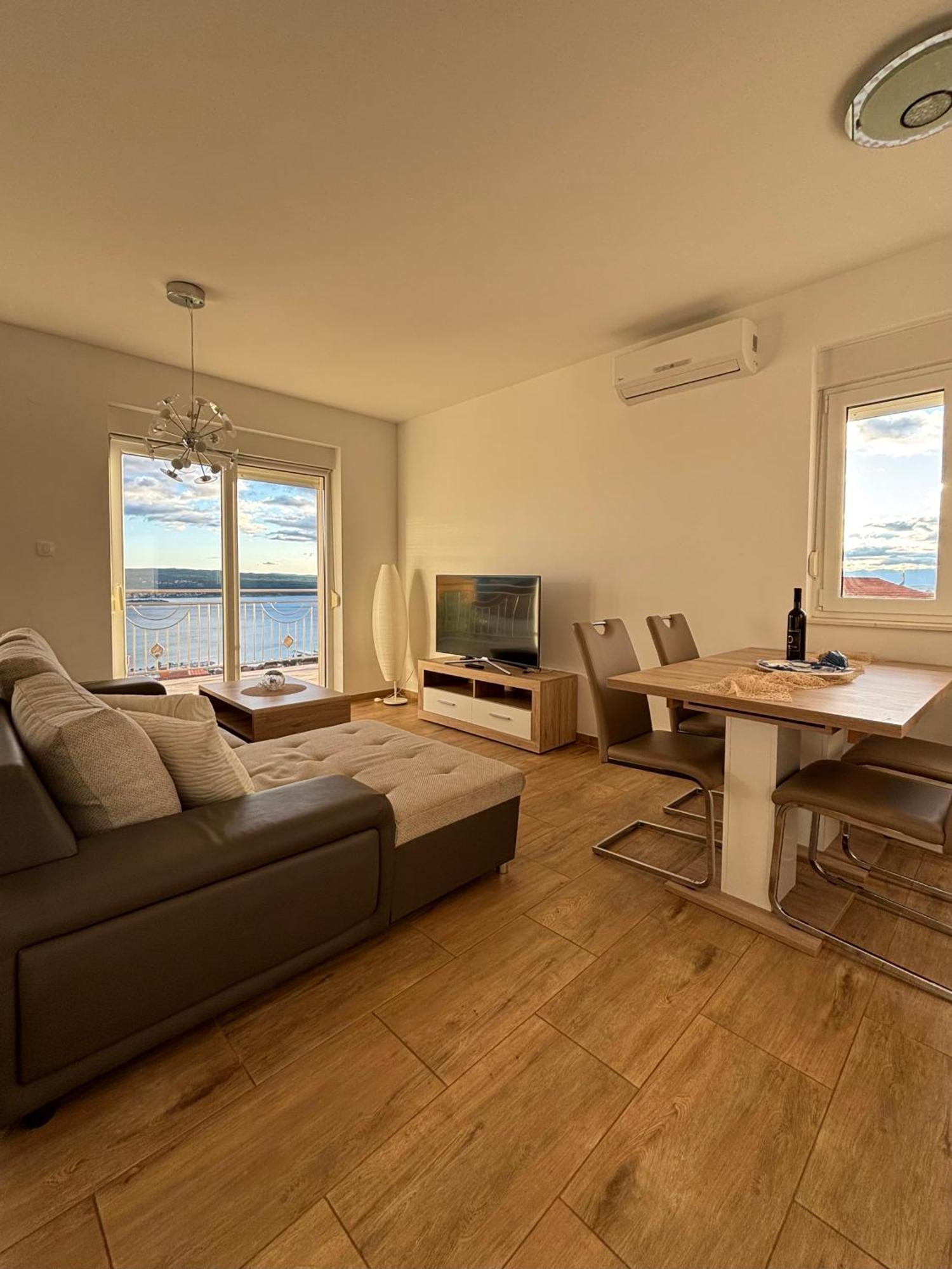 Apartment Delic Crikvenica Phòng bức ảnh