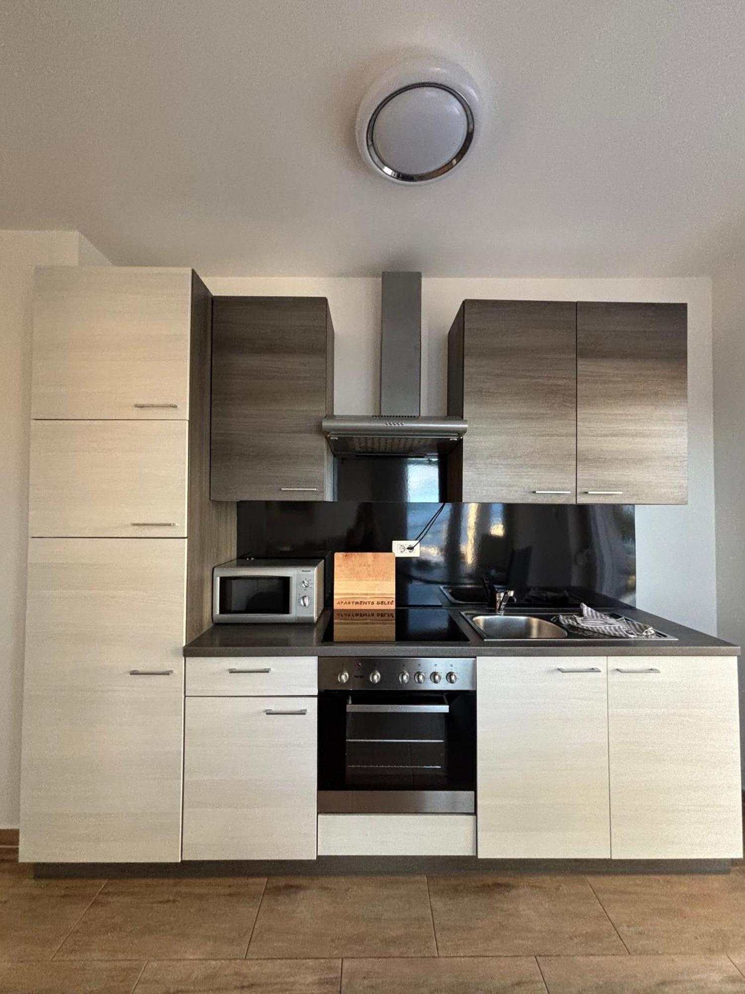Apartment Delic Crikvenica Phòng bức ảnh