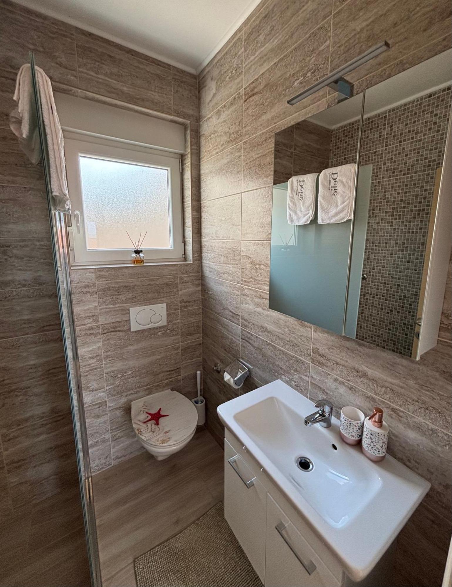 Apartment Delic Crikvenica Phòng bức ảnh