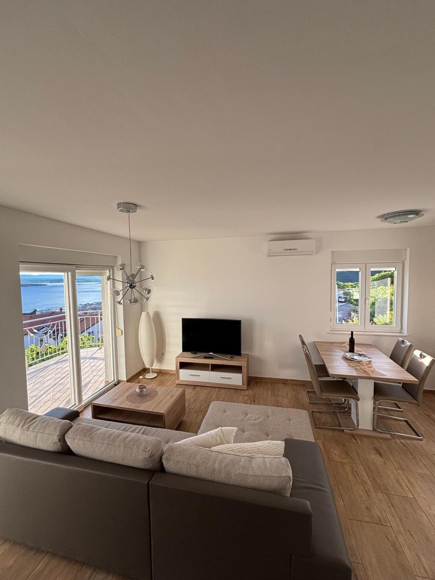 Apartment Delic Crikvenica Phòng bức ảnh